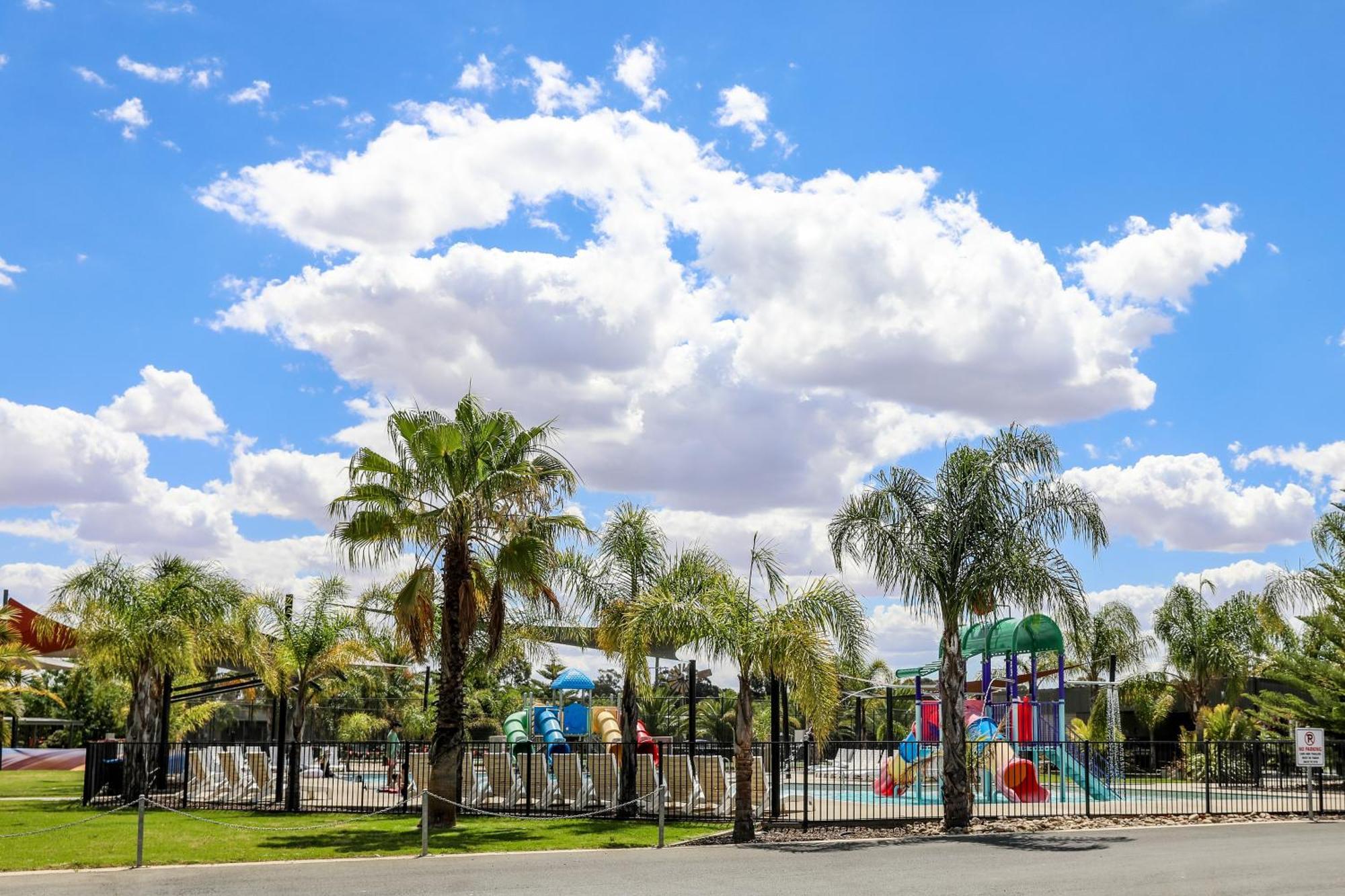 Discovery Parks - Moama Waters ภายนอก รูปภาพ