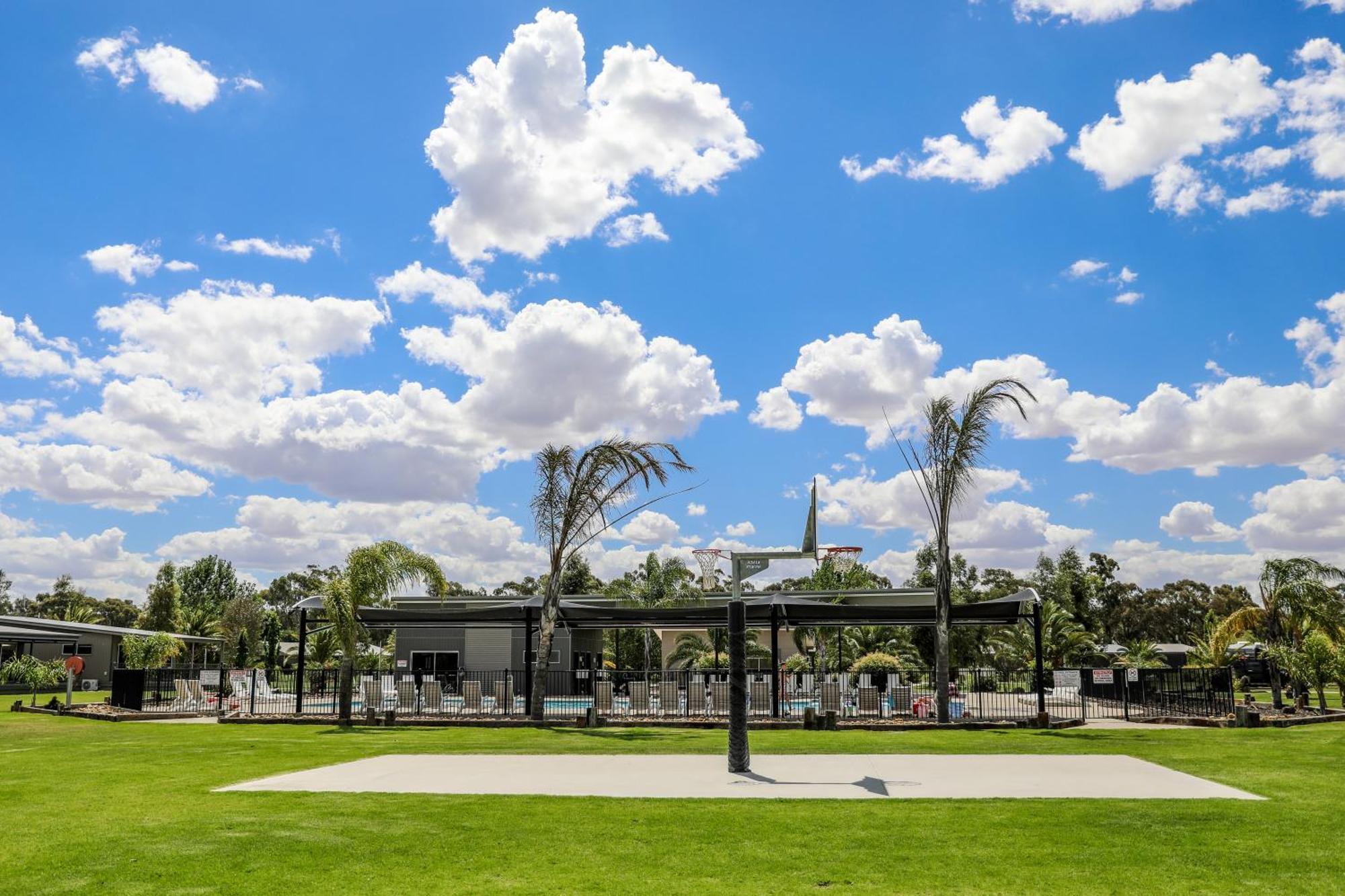 Discovery Parks - Moama Waters ภายนอก รูปภาพ