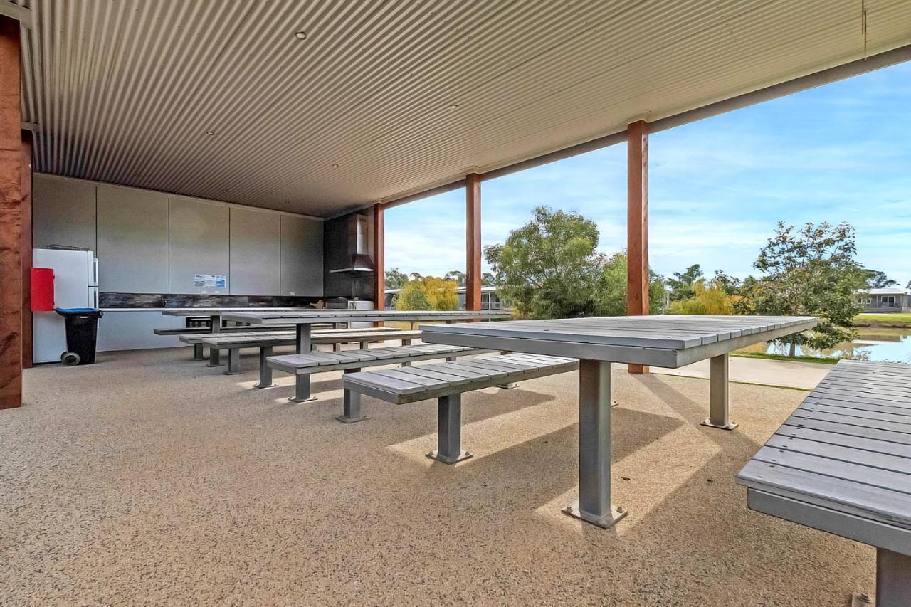 Discovery Parks - Moama Waters ภายนอก รูปภาพ